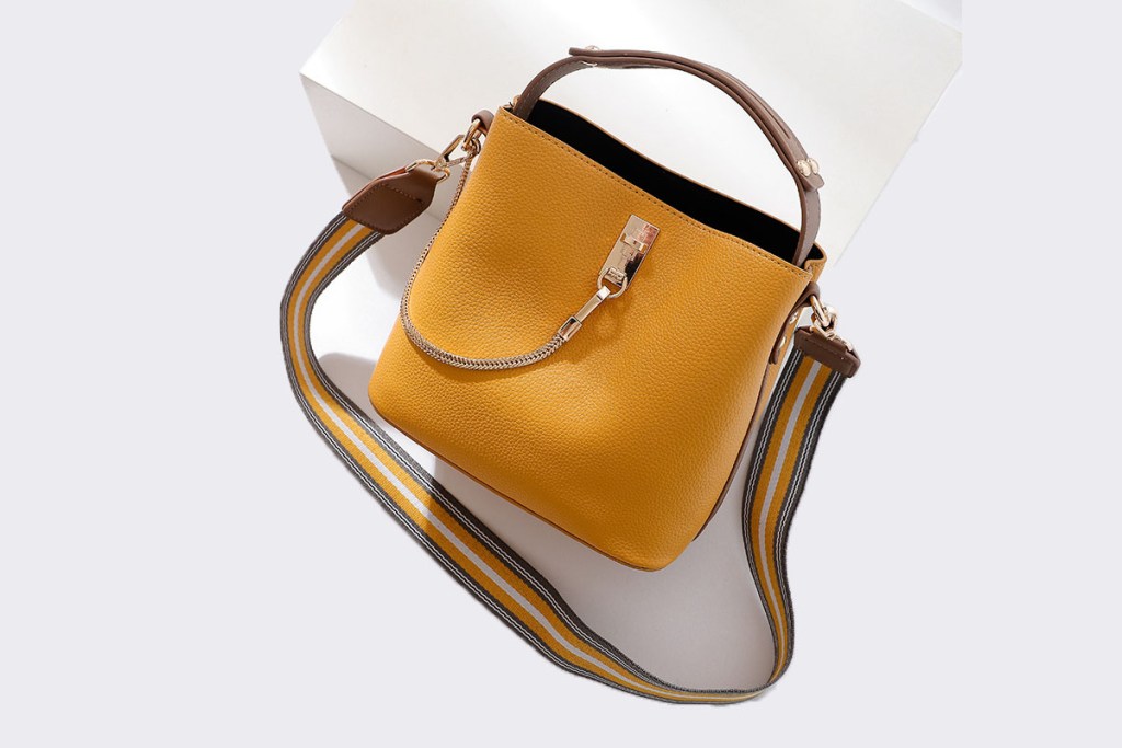 customized handbags
