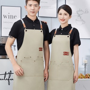 Custom mens aprons with pockets in coffee shop