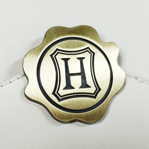 customized bag metal logo