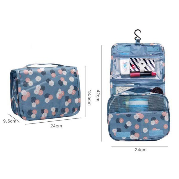 toiletry bag size
