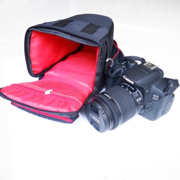 Portable DSLR camera bag