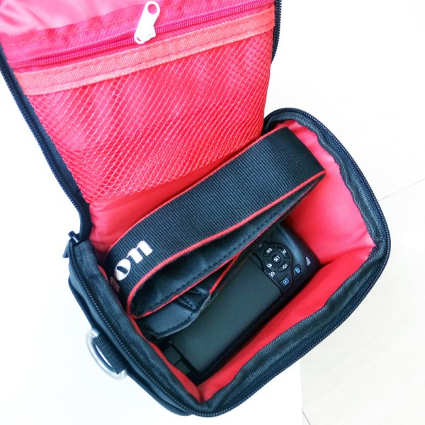 One-shoulder cross-body triangle camera bag